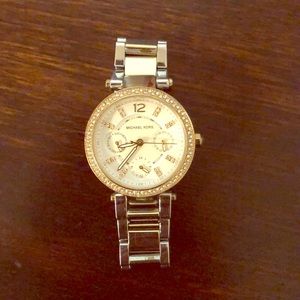 Michael Kors Mini Parker